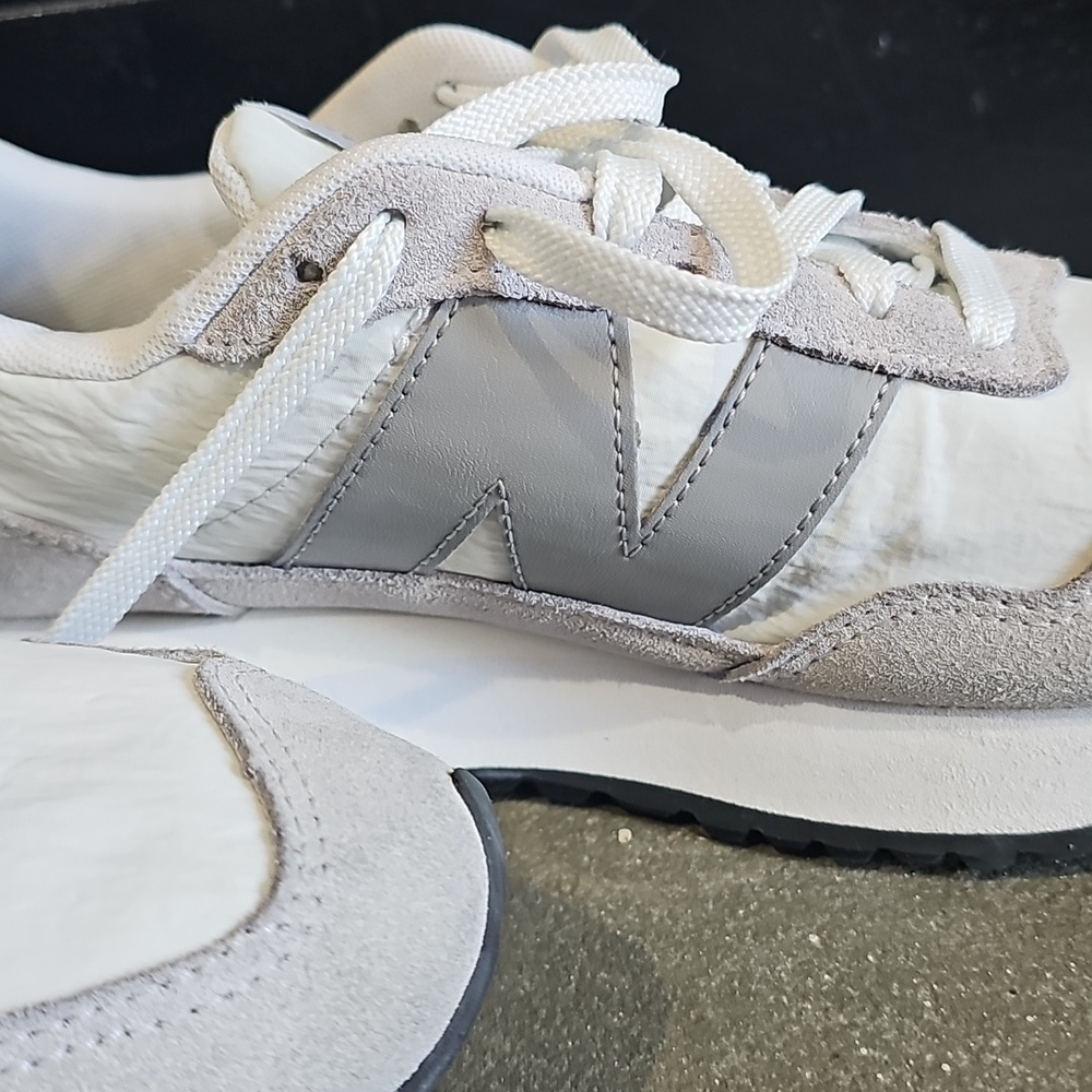 New Balance White & Light Gray Casual Runner Sneakers - Picture 3 of 8